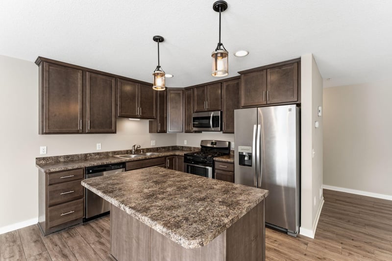 18610 Jonesboro Ct #205, Lakeville, MN 55044