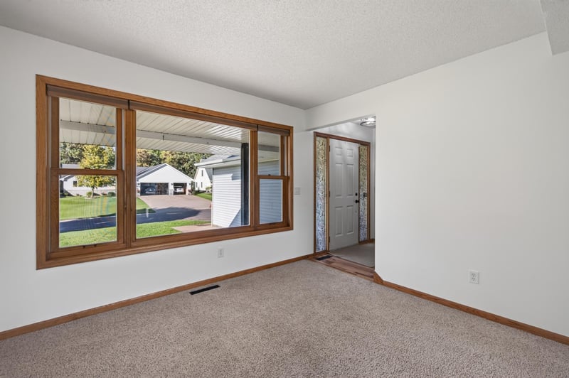 4088 146th Ln NW, Andover, MN 55304