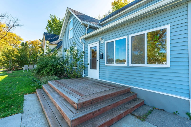 514 E Hampden Ave, Fergus Falls, MN 56537