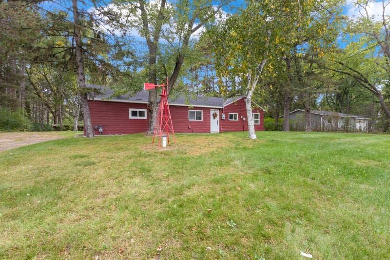 6055 Baldwin Lake Rd, Lino Lakes, MN 55014