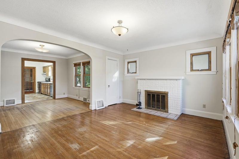 2343 Benjamin St NE, Minneapolis, MN 55418