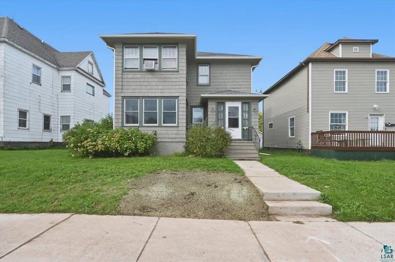 1521 Hammond Ave, Superior, WI 54880