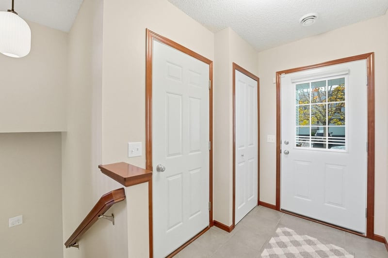 5132 Farnham Dr N, Hugo, MN 55038