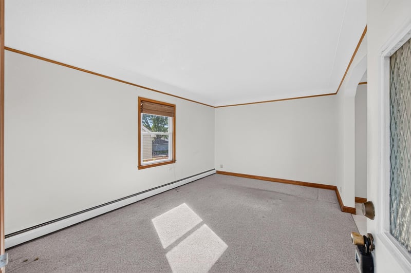 4858 6th St NE, Columbia Heights, MN 55421