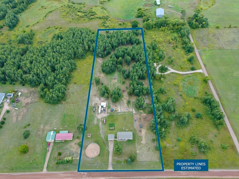 26200 Pelkey Creek Rd, Hinckley, MN 55037