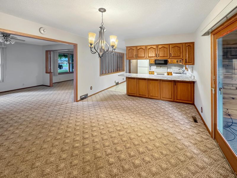 3007 Spruce Ave, Slayton, MN 56172