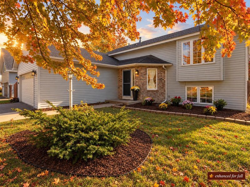 7313 97th St S, Cottage Grove, MN 55016