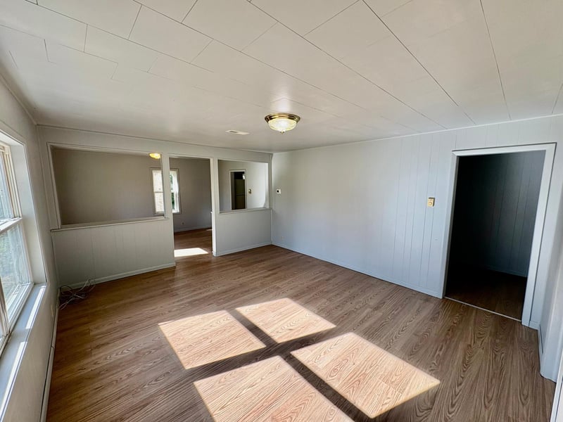 412 2nd St NW, Baudette, MN 56623