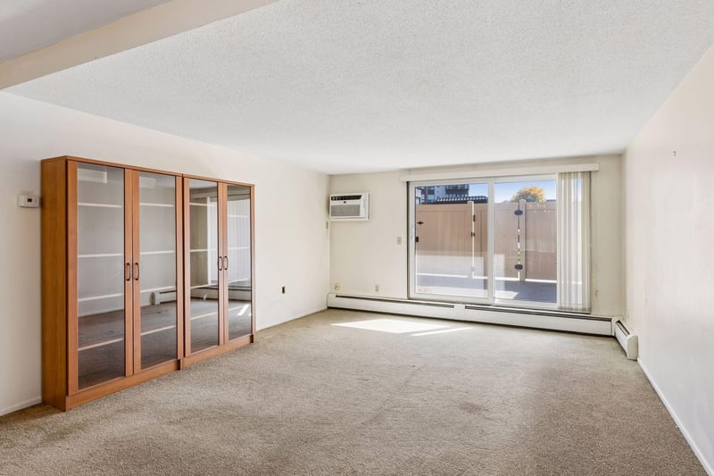 4820 Park Commons Dr #118, Saint Louis Park, MN 55416