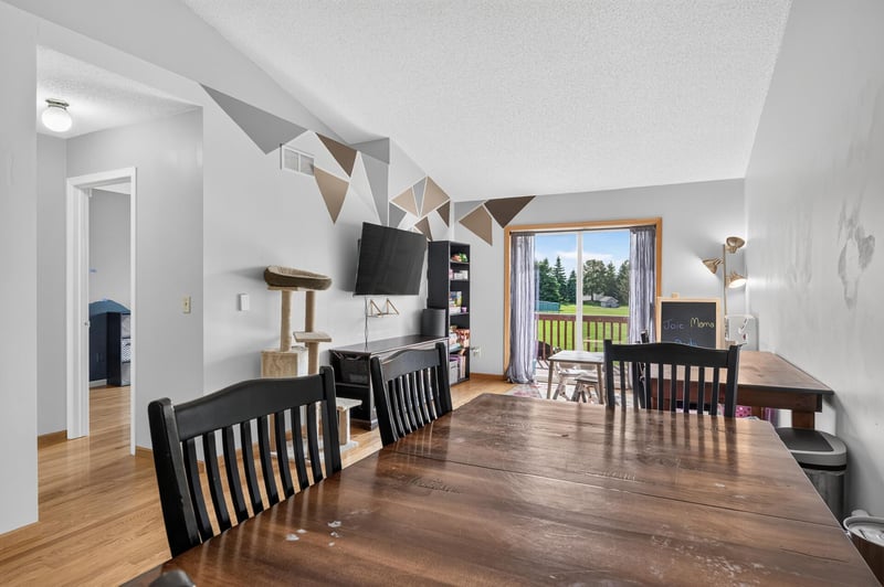 3738 131st Ln NW, Coon Rapids, MN 55448