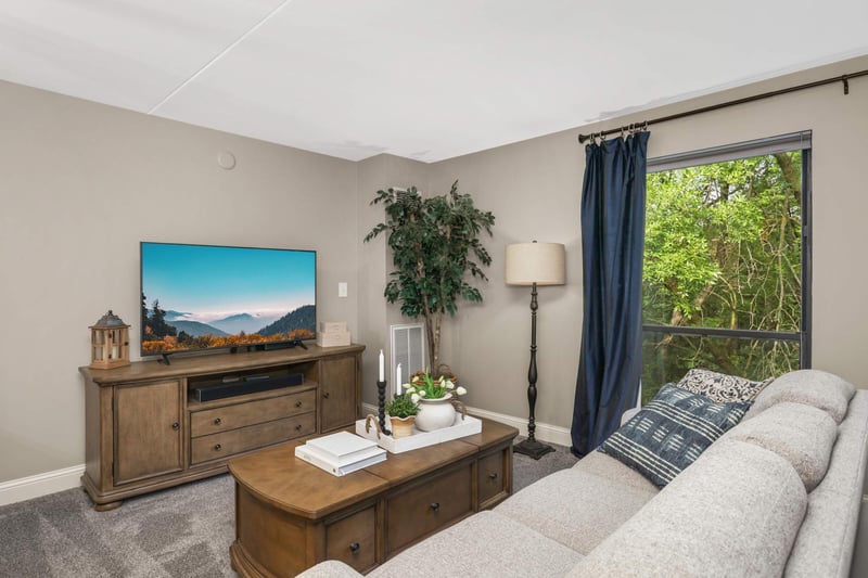 6710 Vernon Ave S #409, Edina, MN 55436