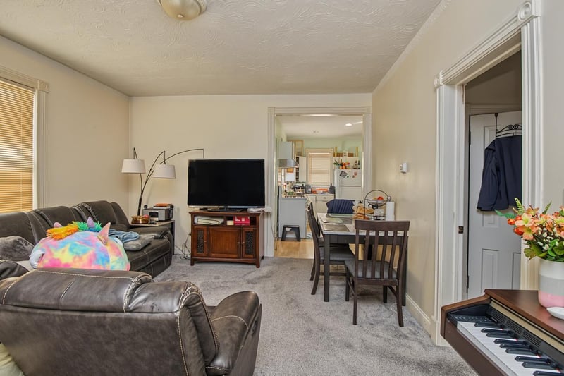 970 Sherburne Ave, Saint Paul, MN 55104