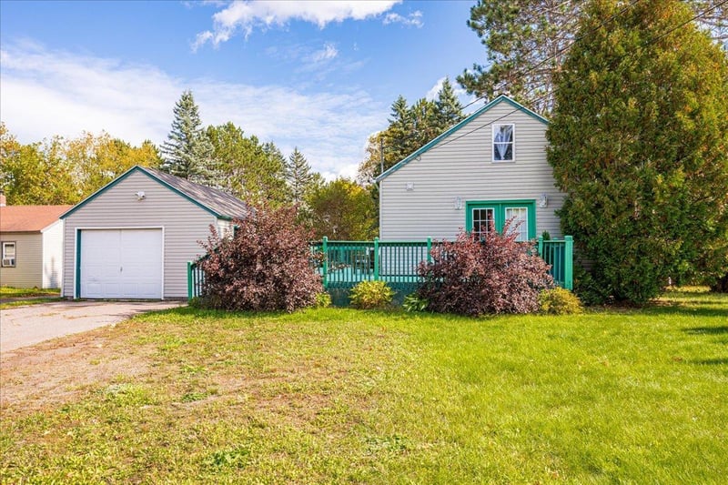 1022 Spring Lake Rd, Cloquet, MN 55720
