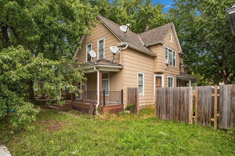 2802 Girard Ave N, Minneapolis, MN 55411