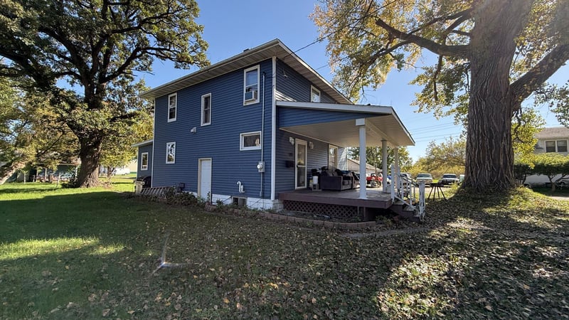 590 Gravel Rd, Montevideo, MN 56265