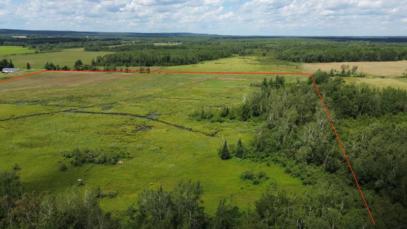 W11199 Edgewood Rd W, Bruce, WI 54848