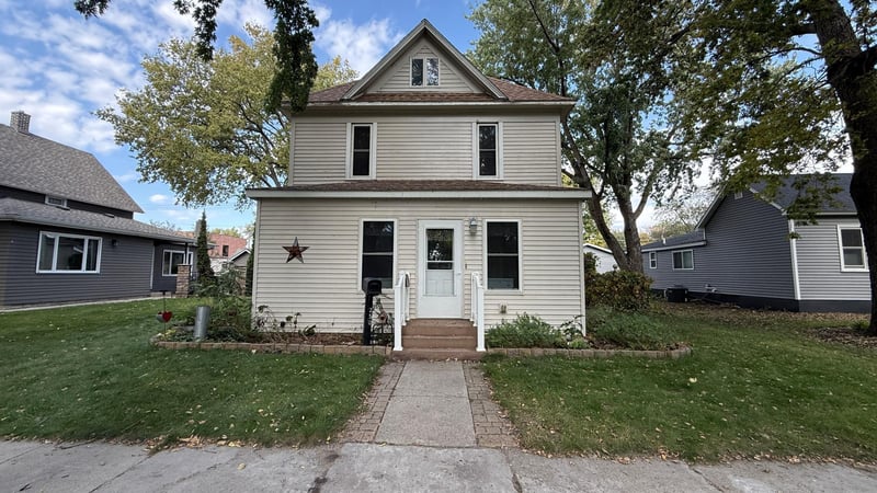 250 11th Ave, Granite Falls, MN 56241