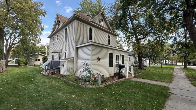 250 11th Ave, Granite Falls, MN 56241