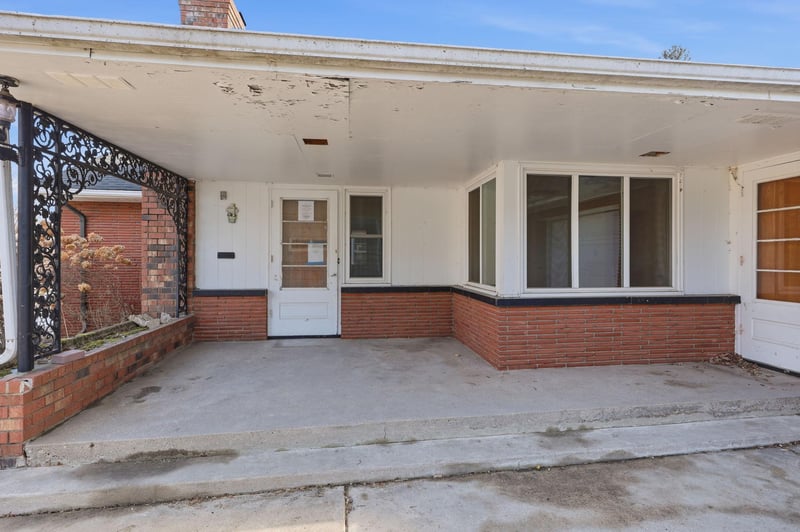 1030 Hyacinth Ave E, Saint Paul, MN 55106
