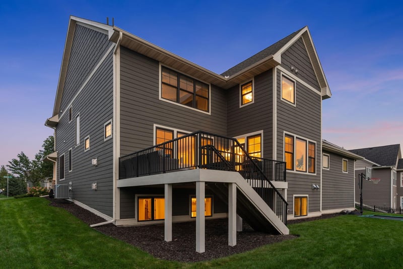 16513 Duluth Trl, Lakeville, MN 55044
