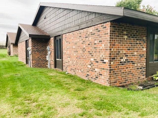 3009 1st Ave NW, Willmar, MN 56201