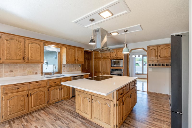 14008 Yellow Pine St NW, Andover, MN 55304