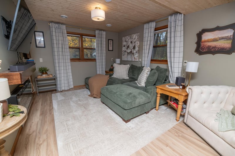 2681 Keystone St, Mora, MN 55051