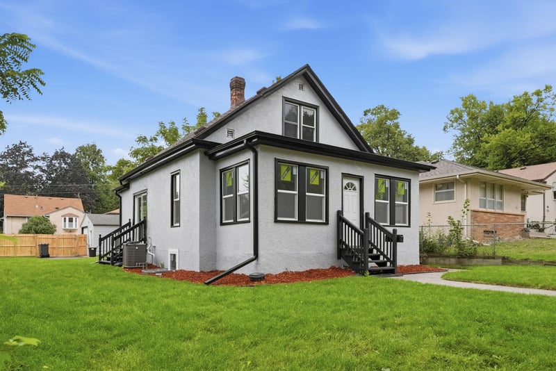 3343 Colfax Ave N, Minneapolis, MN 55412
