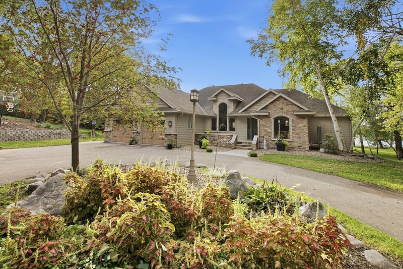 4201 104th Ave NE, Spicer, MN 56288