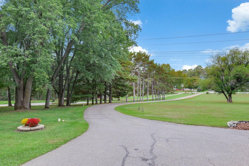 1401 Omaha Ave N, Stillwater, MN 55082