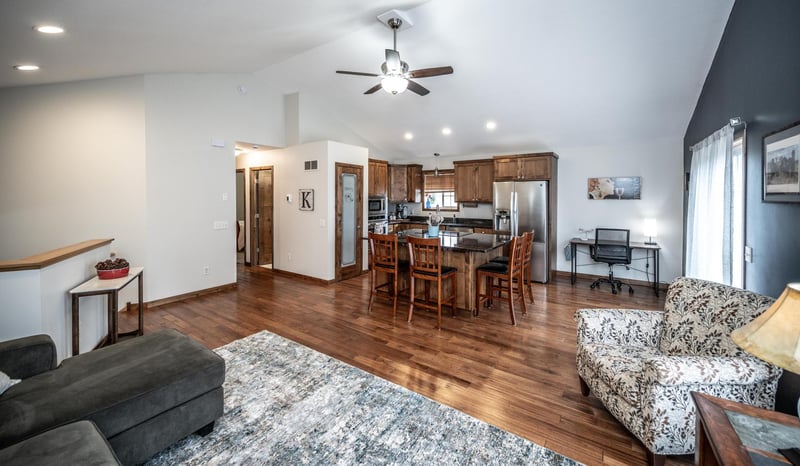 1107 Walnut St, Farmington, MN 55024