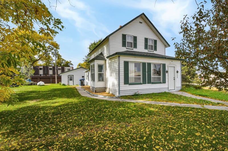 523 Front St N, Barnesville, MN 56514