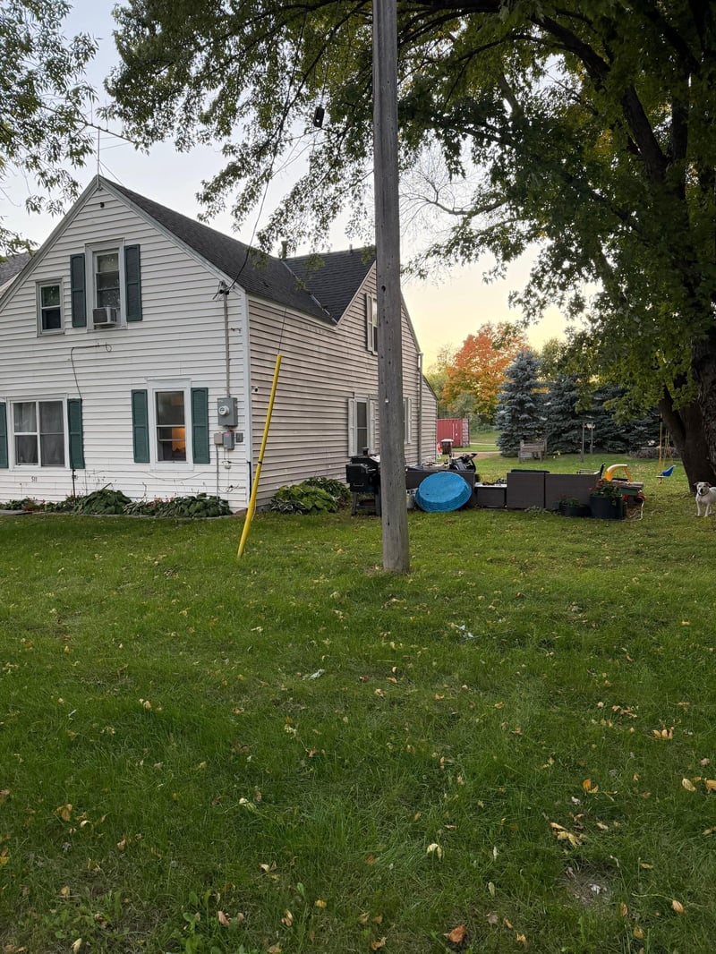 511 Ellsworth Ave, South Haven, MN 55382
