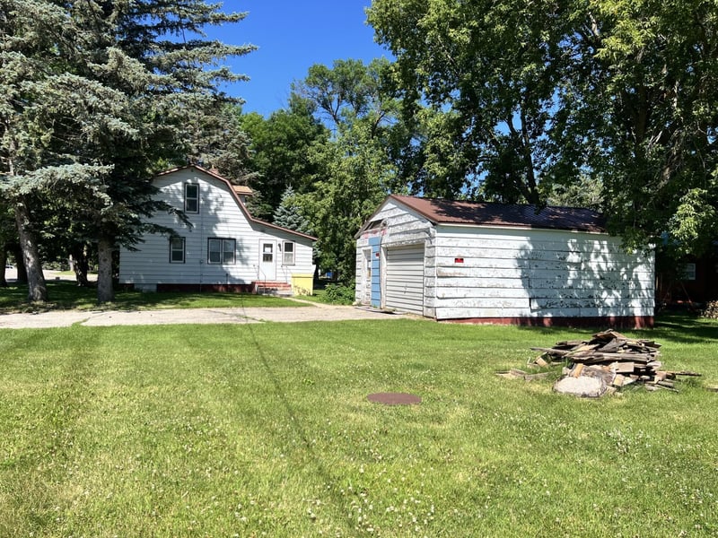 147 2nd Ave, Miltona, MN 56354