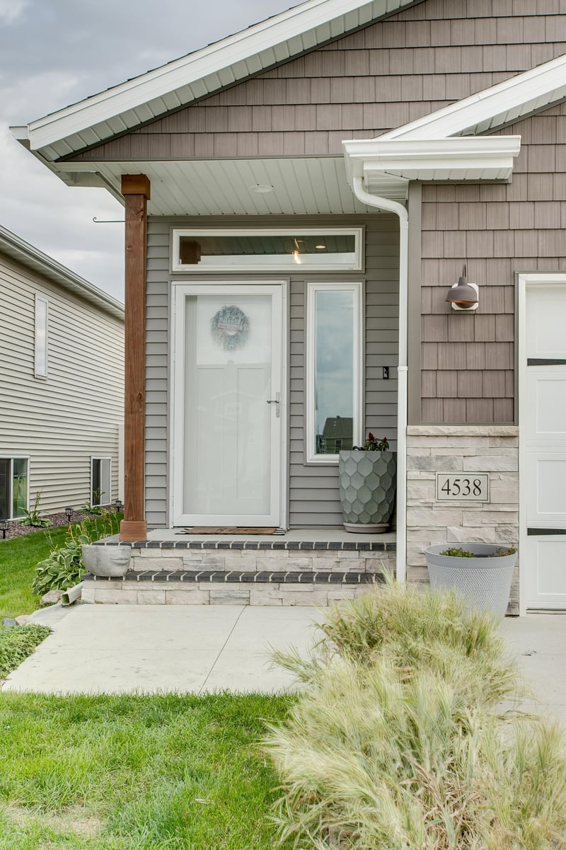 4538 17th St S, Moorhead, MN 56560