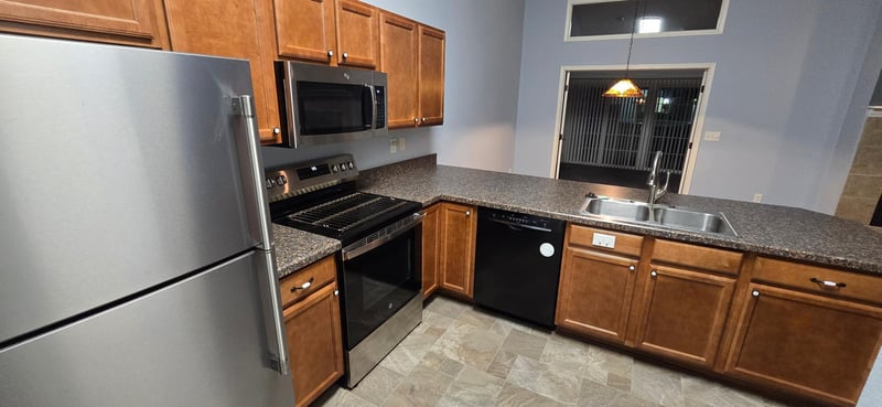 1473 Belsly Blvd, Moorhead, MN 56560