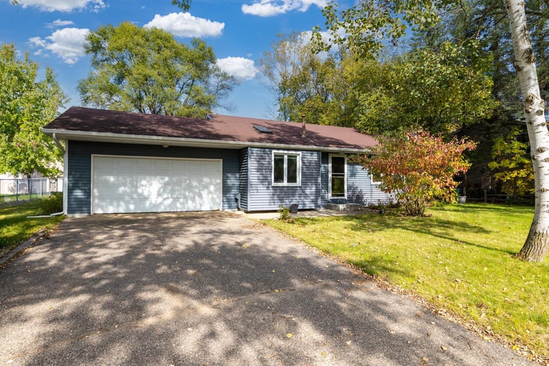 4071 99th Ave NE, Circle Pines, MN 55014