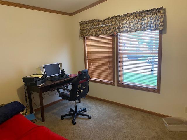 2021 Osprey Pl NW, Stewartville, MN 55976