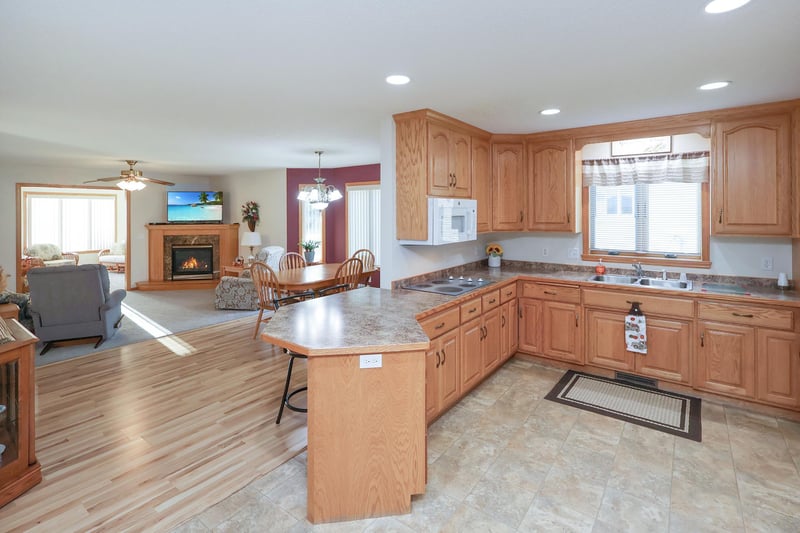 1431 Fairview Ln, Little Falls, MN 56345