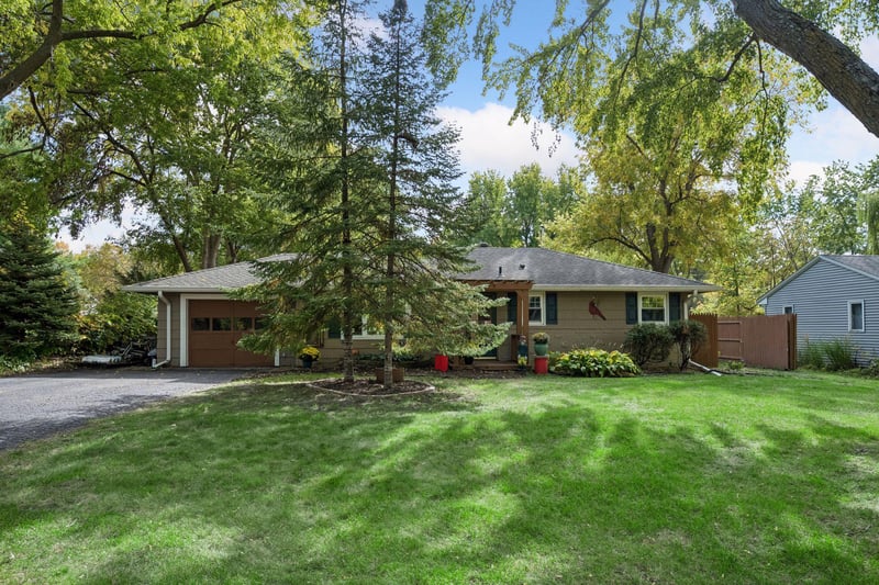 2157 Grand Ave, Long Lake, MN 55356