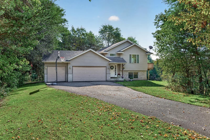 10593 287th Ave NW, Zimmerman, MN 55398