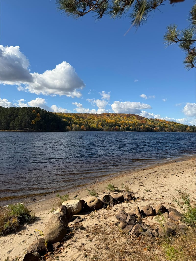 5753 Sunset Rd, Biwabik, MN 55708