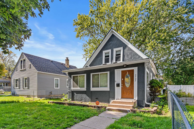 3707 Oliver Ave N, Minneapolis, MN 55412