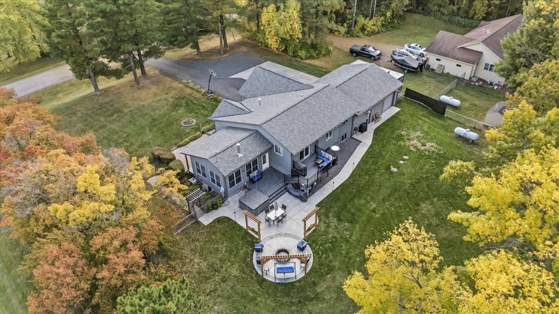 3981 324th Ave NE, Cambridge, MN 55008