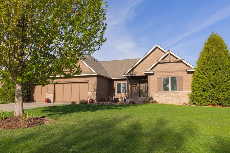 21872 Carrbridge Ct, Lakeville, MN 55044