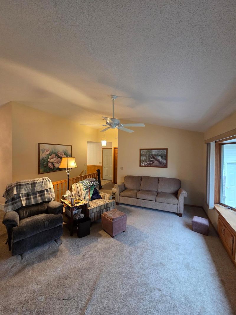 237 Crescent Dr, Breckenridge, MN 56520
