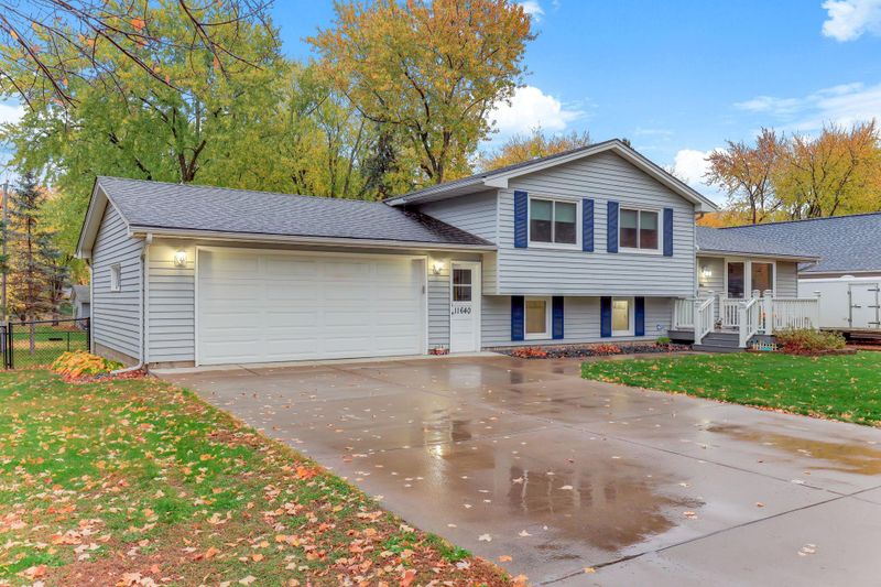 11640 Wisconsin Ave N, Champlin, MN 55316