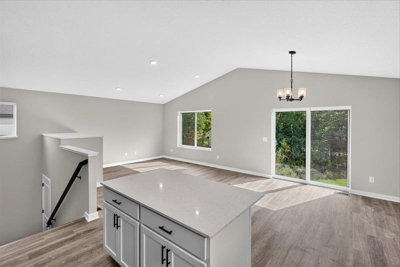 37546 Greenway Ave, North Branch, MN 55056