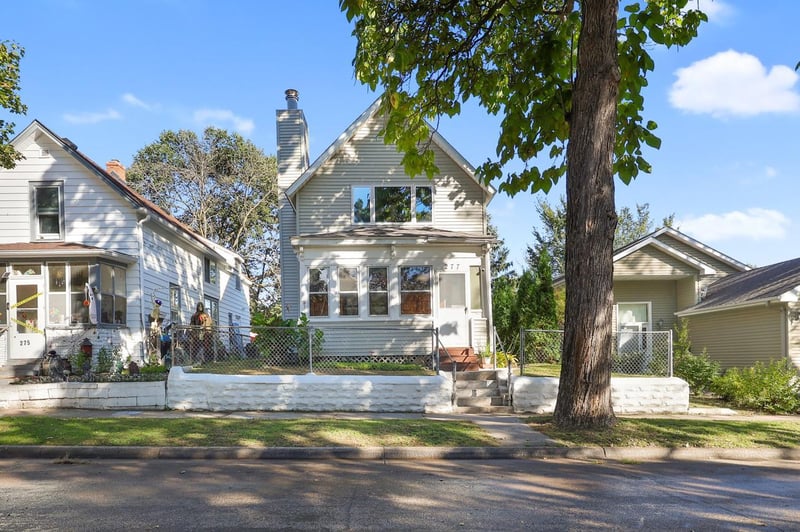 277 E Morton St E, Saint Paul, MN 55107