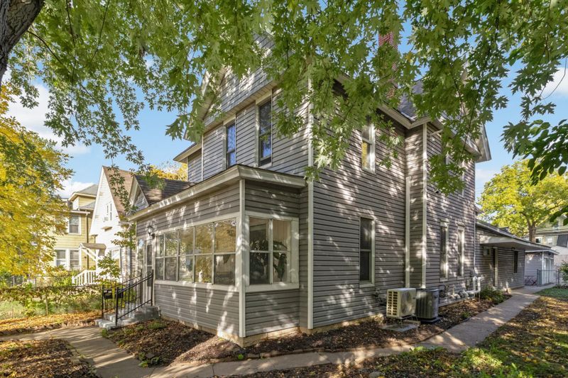 1513 Washington St NE, Minneapolis, MN 55413